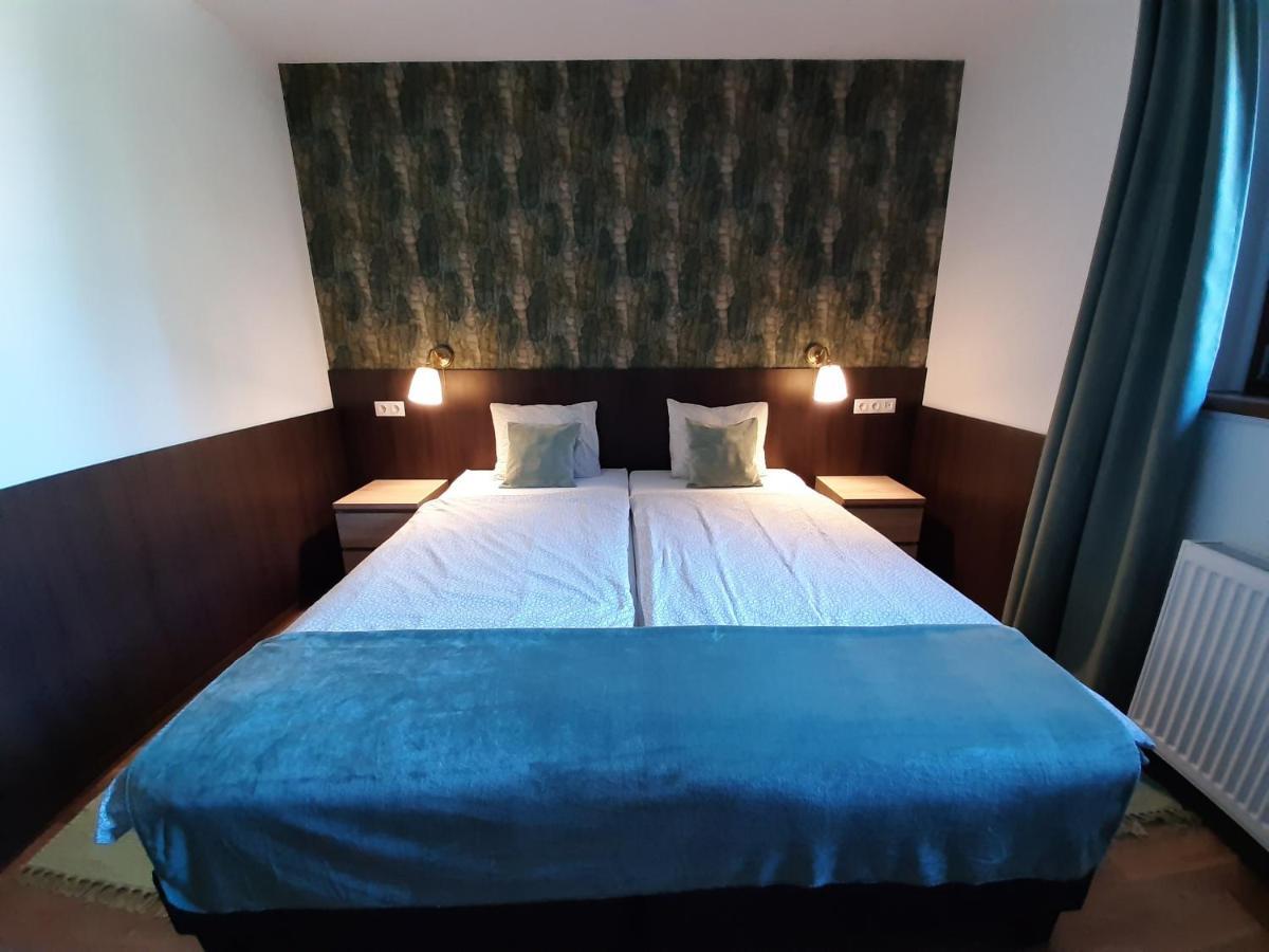 Bajor Panzio Bed and Breakfast Kecskemét Esterno foto